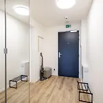 Lejlighed Bright & Spacious - Garage & Balcony Bratislava